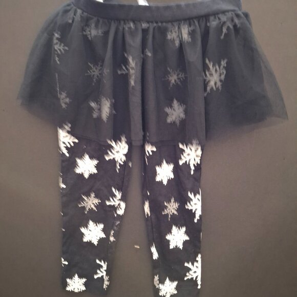 NEW Carter's Girls 2pc set - size 24 months - Picture 5 of 5